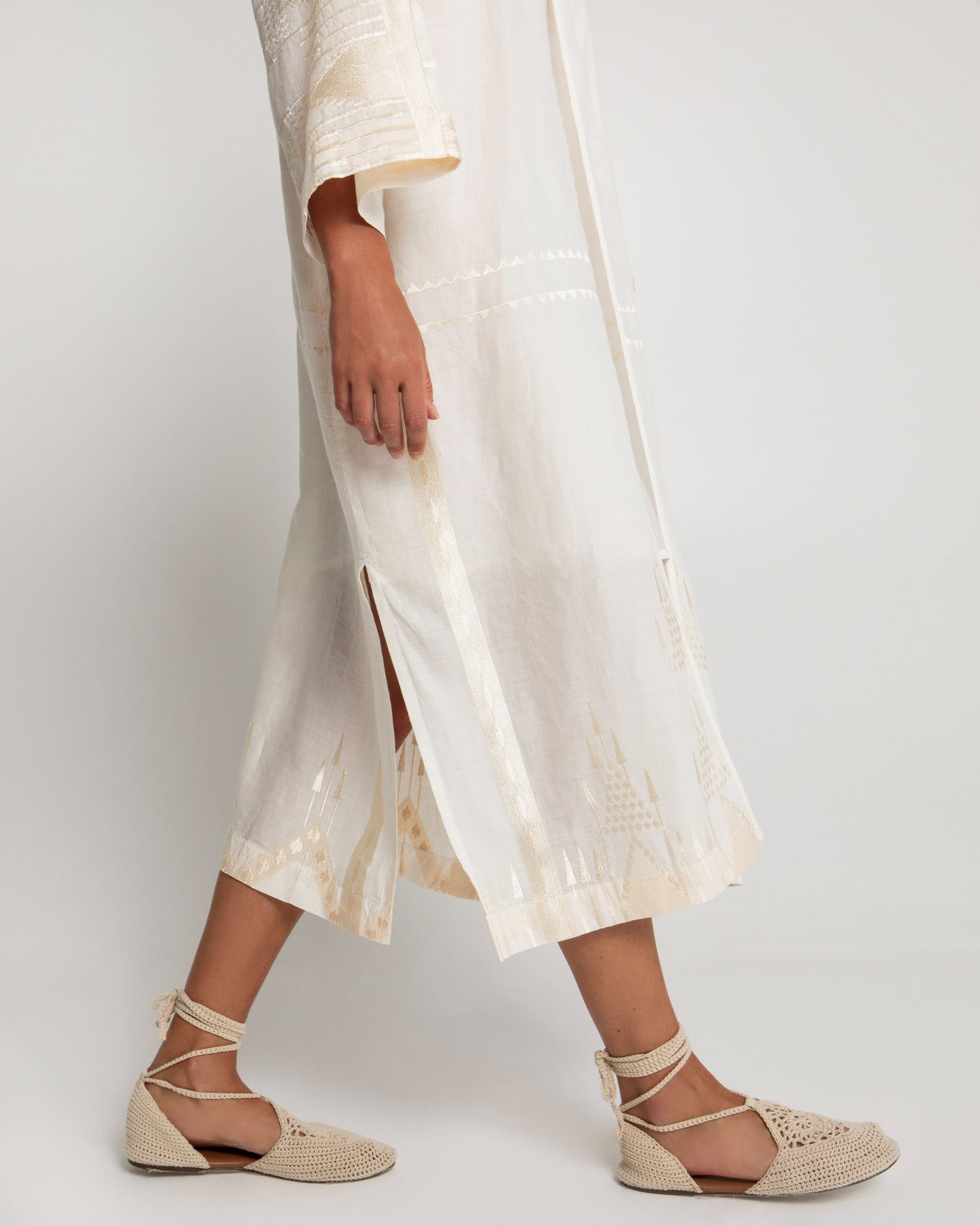 Greek archaic Kori kimono Roots
