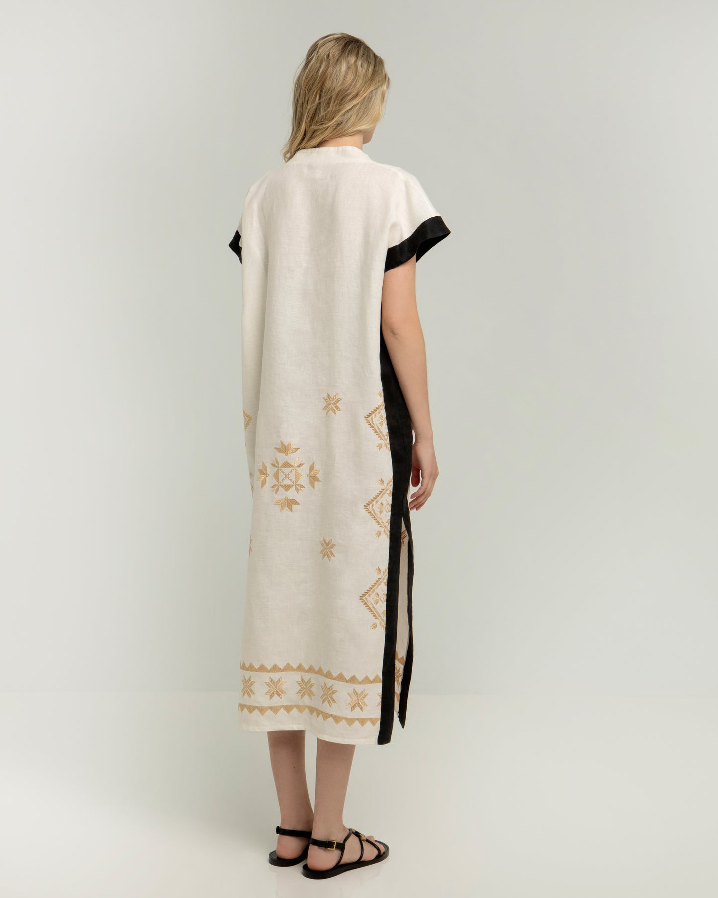 Greek archaic Kori kaftan Lefkada