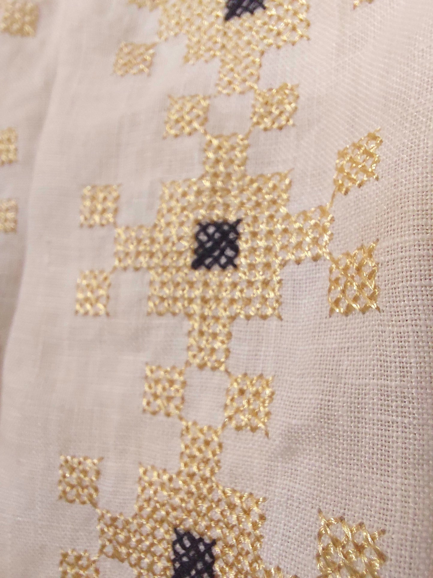 Greek archaic Kori shorts Pixel