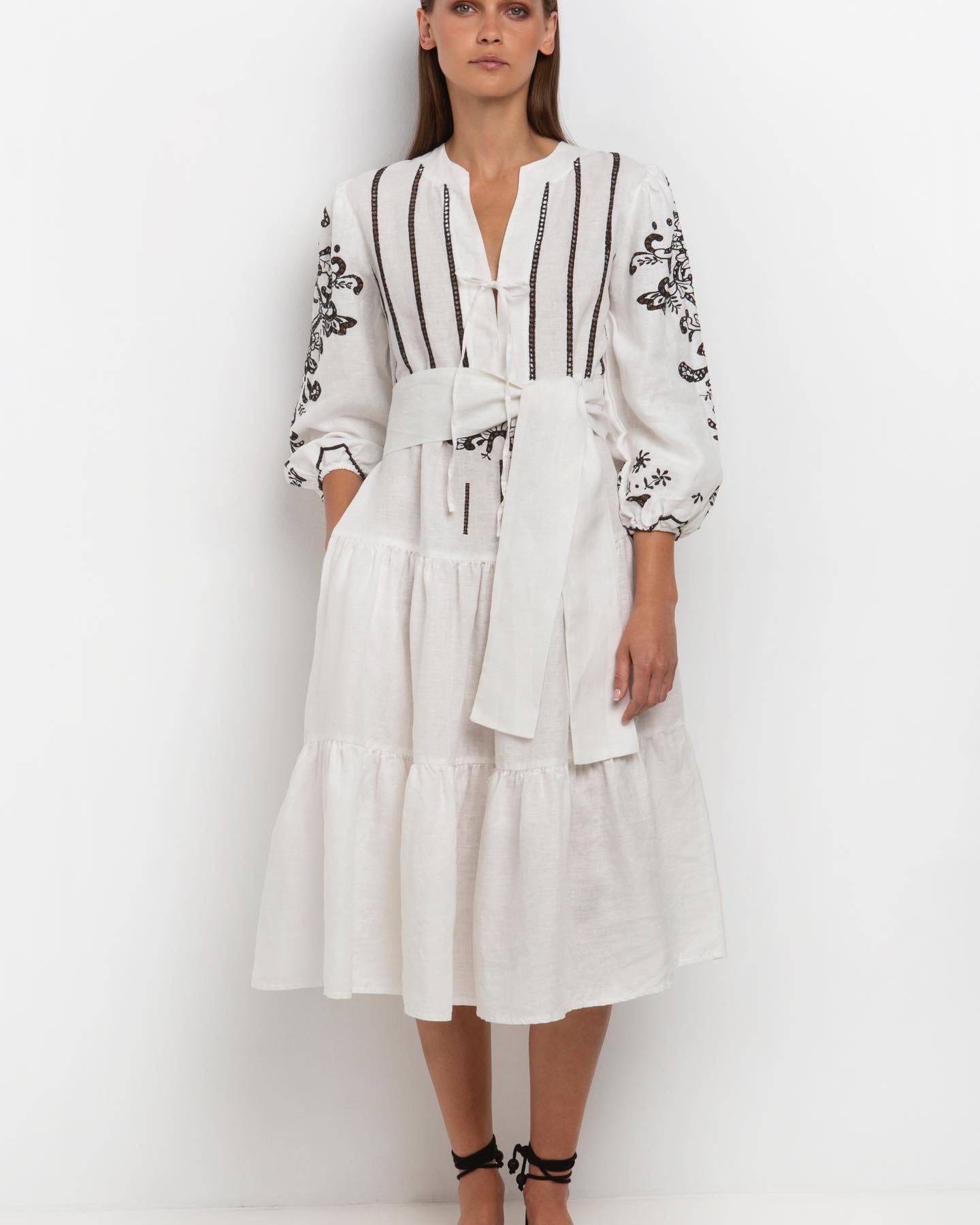 Greek archaic kori linen dress