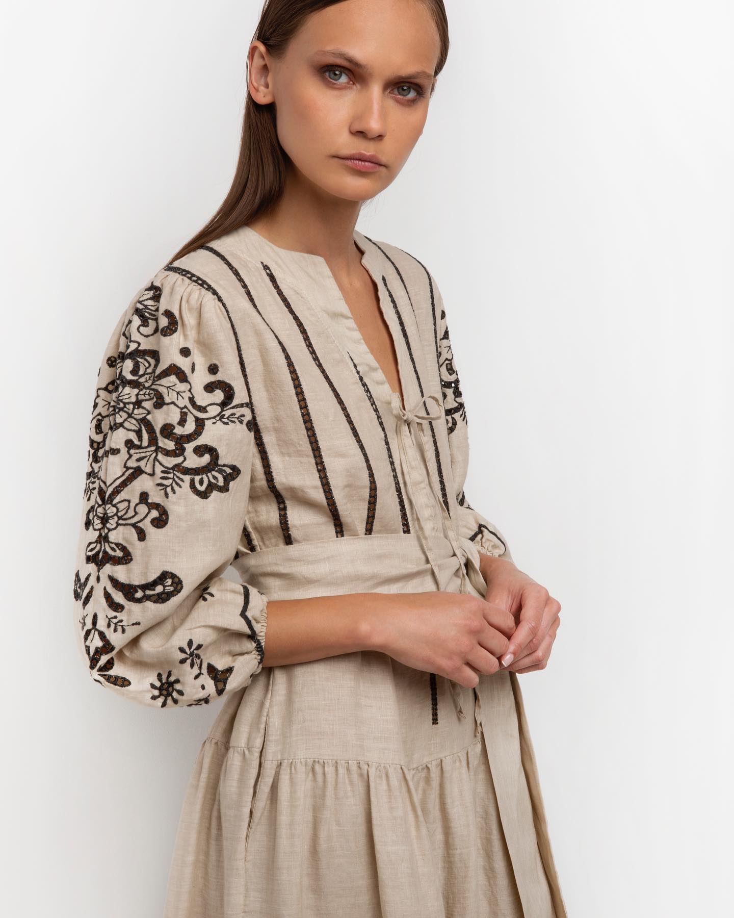 Greek archaic kori linen dress