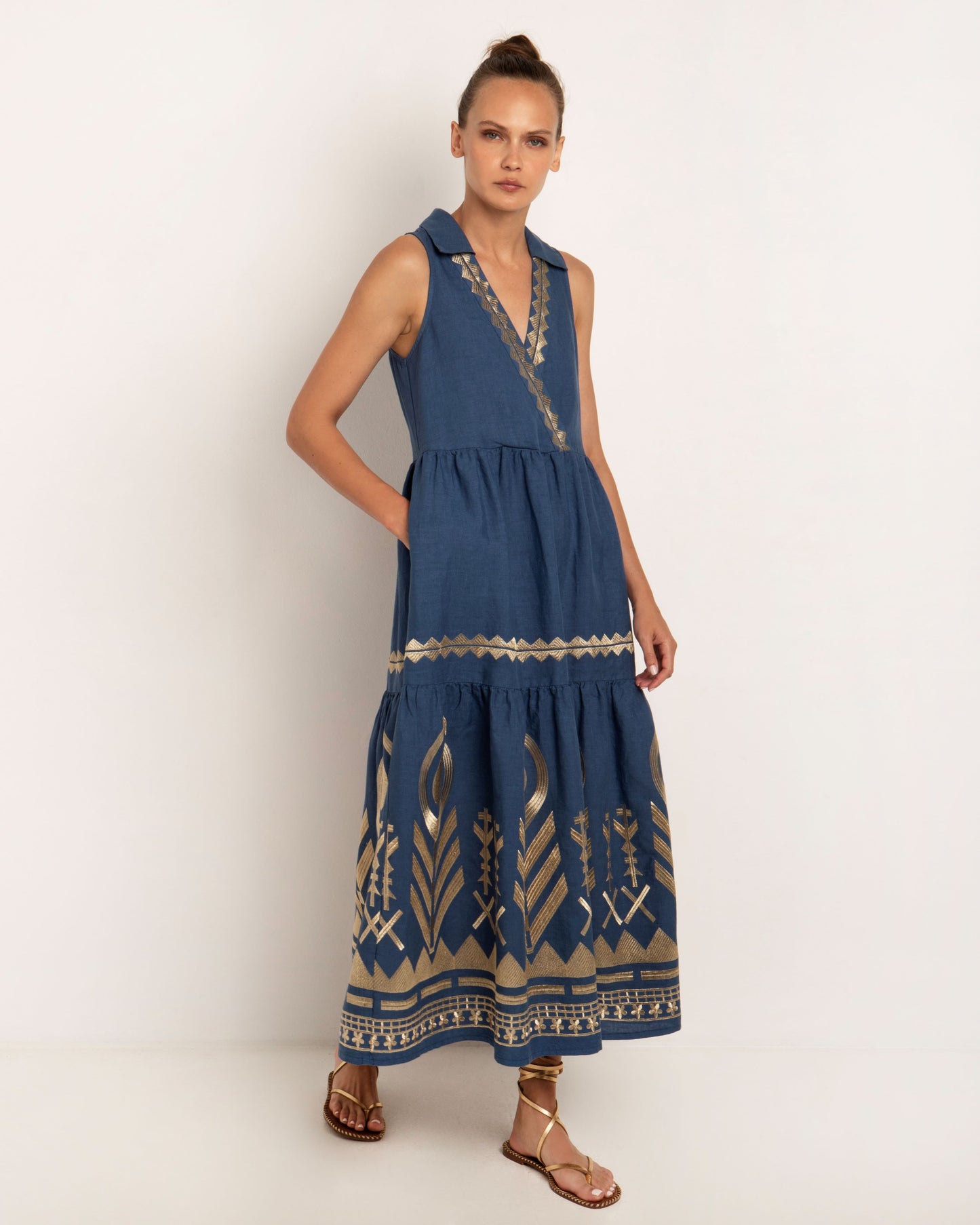 Greek Archaic Kori linen lond sleeveless dress with collar
