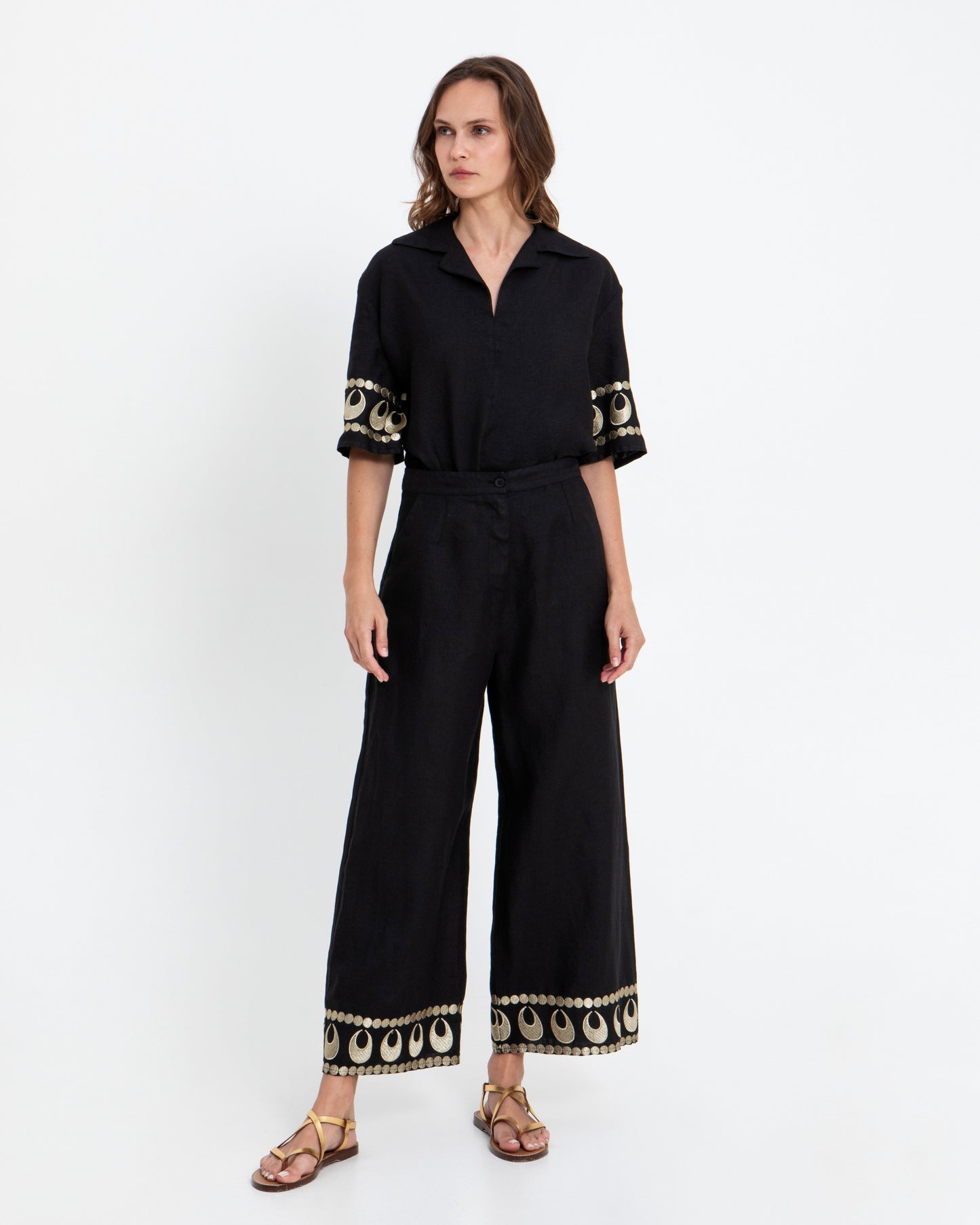 Greek archaic Kori pant Selene