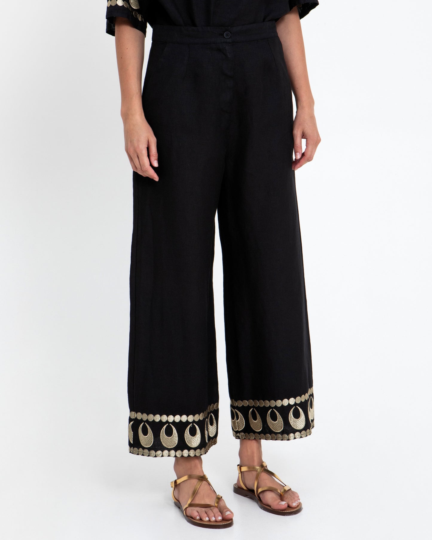 Greek archaic Kori pant Selene