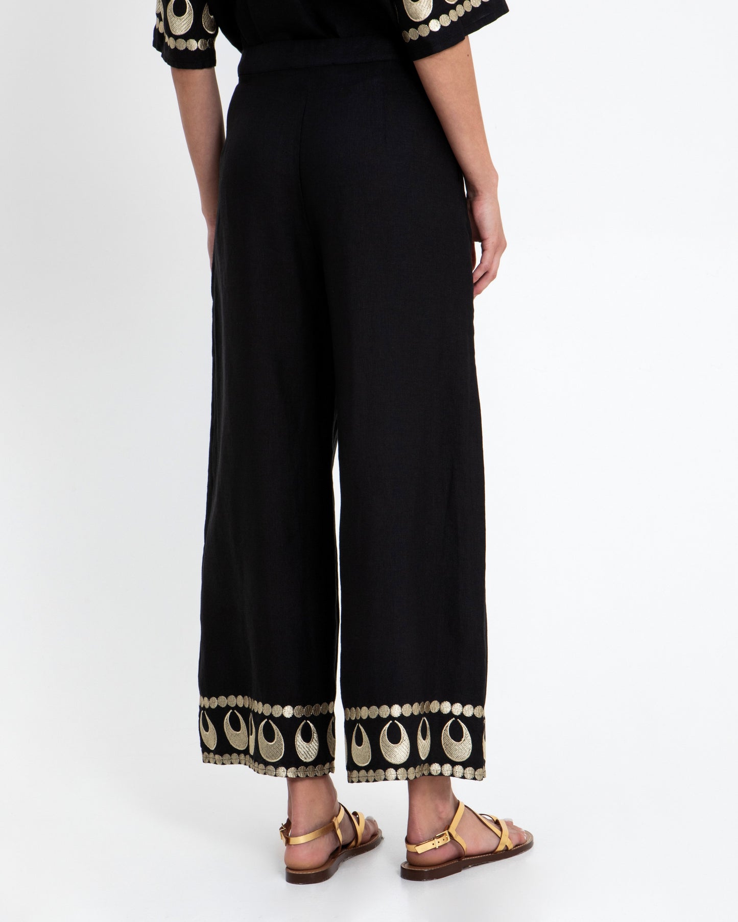 Greek archaic Kori pant Selene